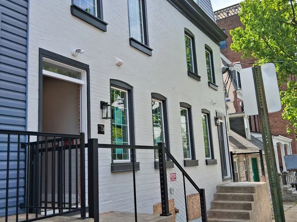 329 N Mulberry St, Lancaster, PA