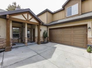 1458 E Tuscan Oak Way, Sandy, UT 84092
