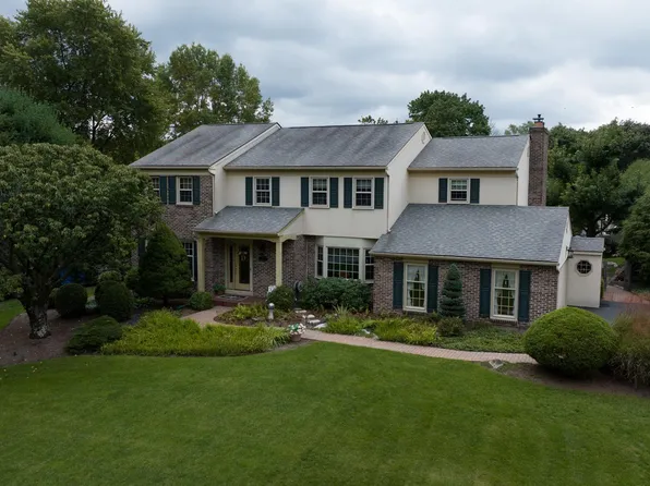 1321 N Tulip Dr, West Chester, PA 19380