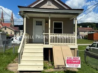 807 6th Ave, Ford City, PA 16226