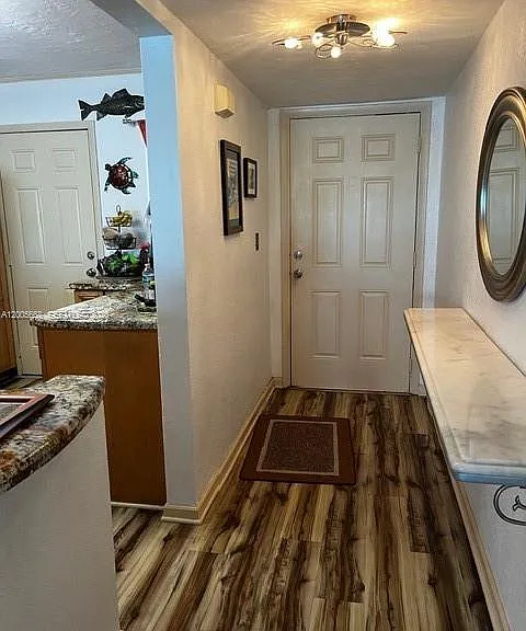 18901 NE 14th Ave #101 — Photo 9