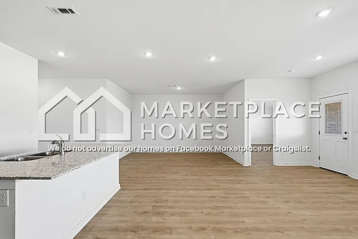 3040 Laredo Ln — Photo 10