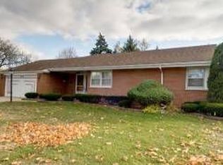 339 Edgemont Ln, Park Ridge, IL 60068