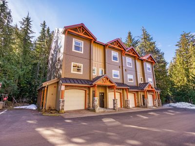 87858 E Creek Ridge Rd, Government Camp, OR, 97028