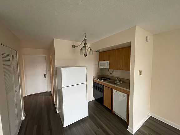 4th image of 377 Massachusetts Ave #34