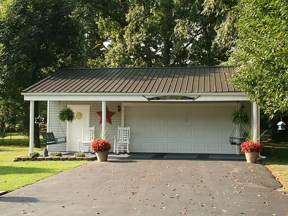2nd image of 431 West College Avenue