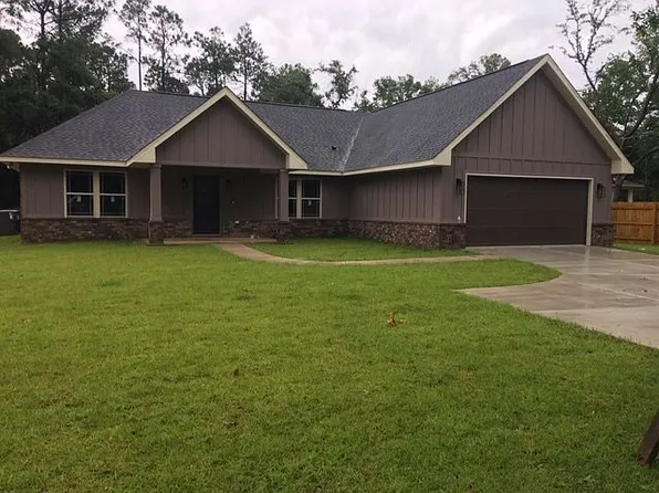 4986 Guernsey Rd, Pace, FL 32571