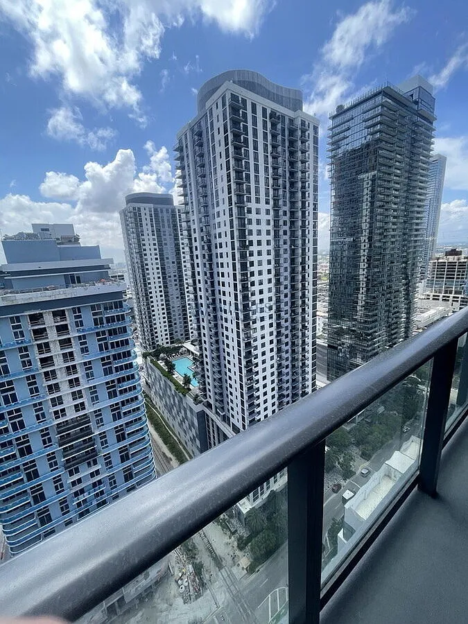 Luxury Residence at Gale Miami | Resort-Style Amenities, Rooftop Pool & Spa | Prime Downtown Loca... — Photo 1