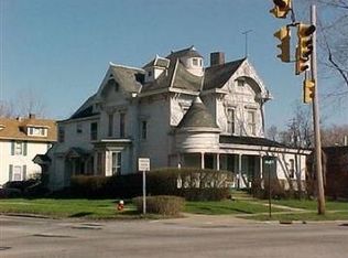 402 Middle Ave, Elyria, OH 44035