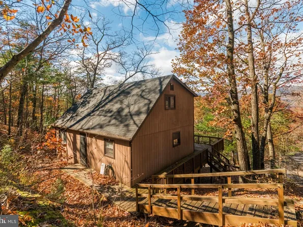 874 Fairway Dr, Basye, VA 22810