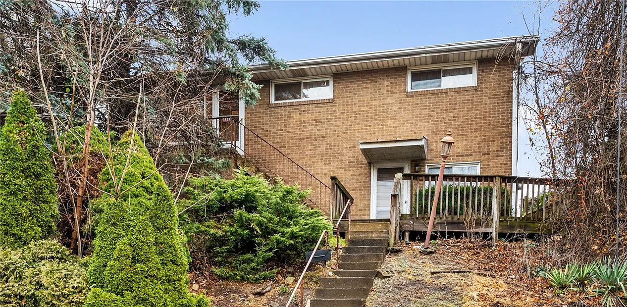 1535 Grandview Ave photo 1