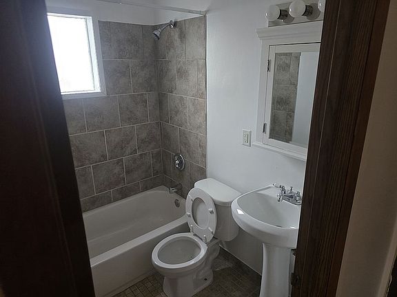 4th image of 1714 2nd Ave S