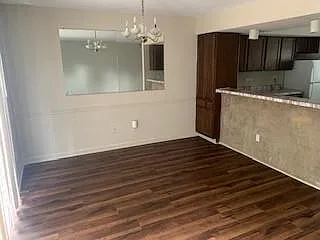 2 bed, 2.5 bath, 1288 sqft, $1,300 — Photo 2