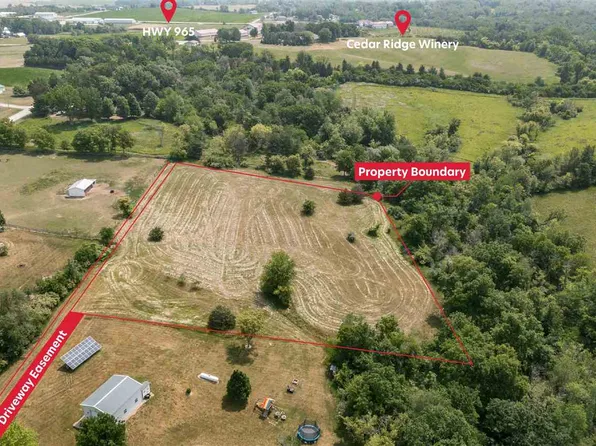 2473 140th St NW, Swisher, IA 52338