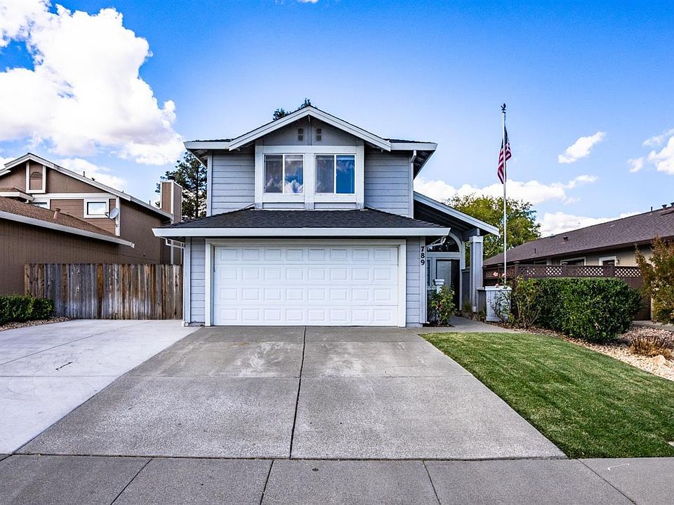 1st image of 789 Meadowhawk Dr