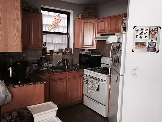 Rented by Premier Metro Realty Corp | media 15