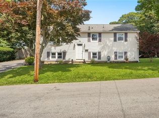 19 Cantara St, West Warwick, RI 02893