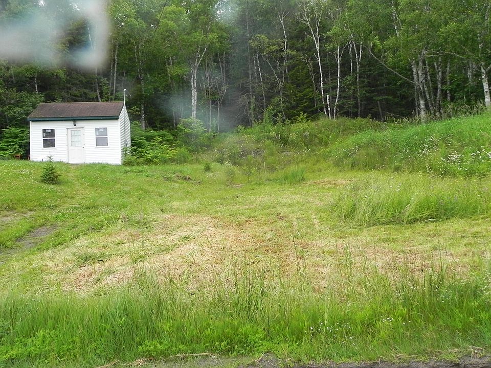 2nd image of 588 N N Lubec Road