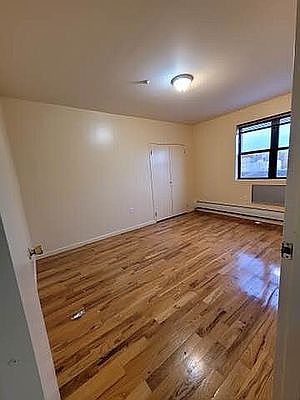 5th image of 29-11 Newtown Ave #6