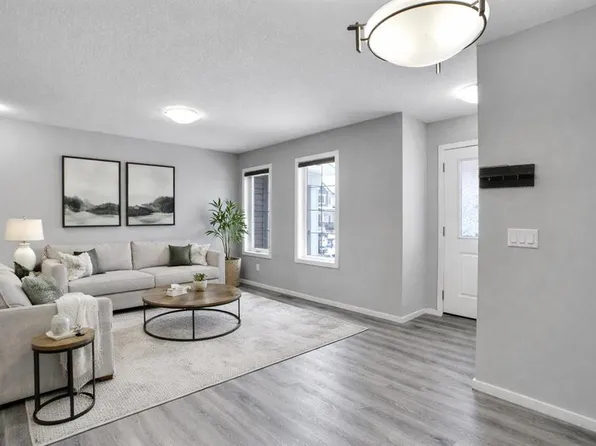 214 SE Cityside Grv NE, Calgary, AB T3N 1E1