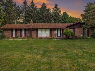 11161 Dragoon Trl, Mishawaka, IN 46544