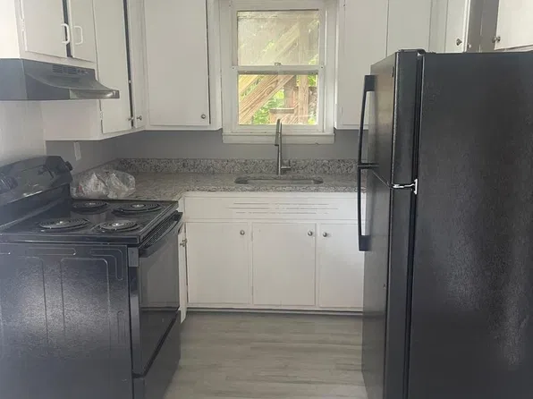 11 Jay Street, 11 Jay St APT 2, Gardner, MA 01440