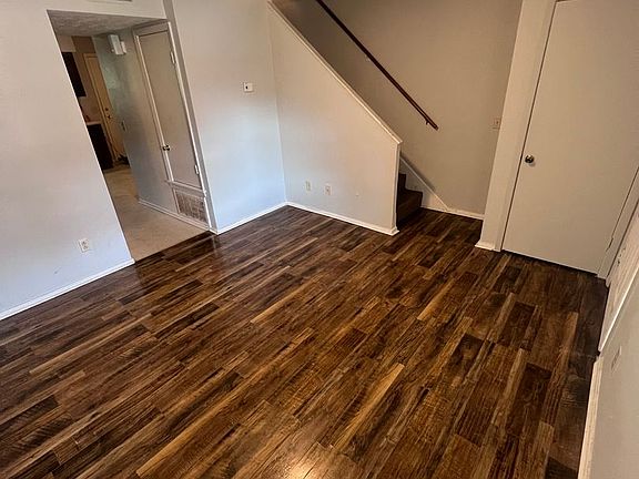4th image of 501 N Church St APT 16