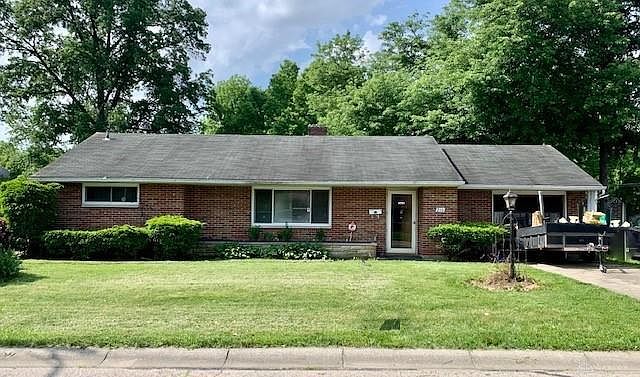 1st image of 210 W Sherry Dr