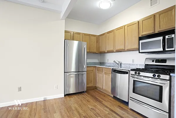 Rented by Warburg | media 11