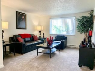 125 Victor Ln, Hamlin, NY 14464