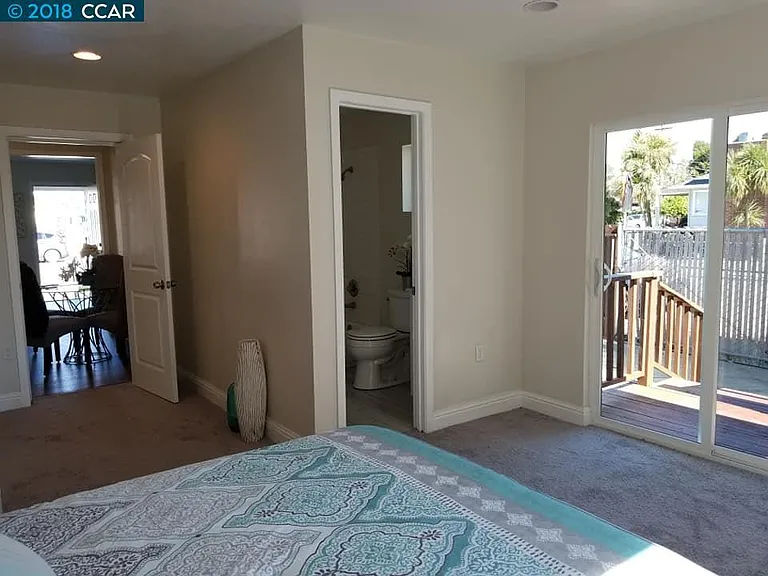 4226 Roosevelt Ave — Photo 3