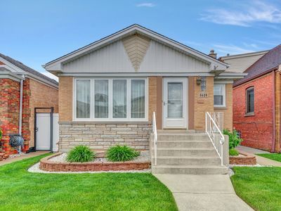 5429 S Oak Park Ave, Chicago, IL, 60638