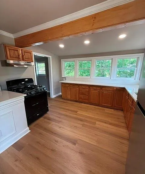 920 Cardinal Dr — Photo 9