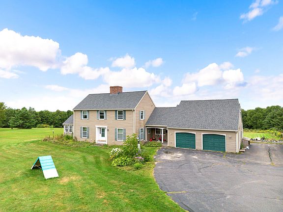4th image of 324 Gorden Road