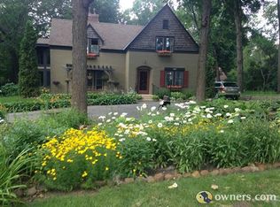 19160 Azure Rd, Wayzata, MN 55391