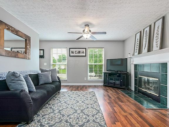 3rd image of 3428 Vintage Woods Dr