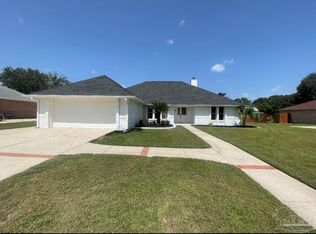 10041 Bristol Park Rd, Cantonment, FL 32533