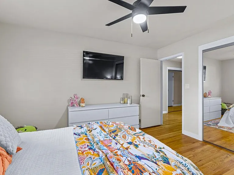 510 Northgate Dr — Photo 35