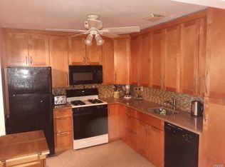 12135 5th Ave #3A, Flushing, NY 11356