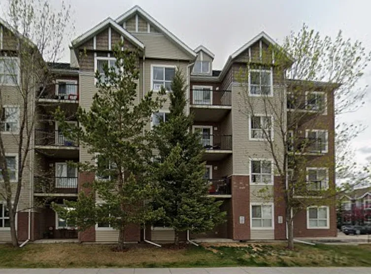 73 Erin Woods Ct SE — Photo 1
