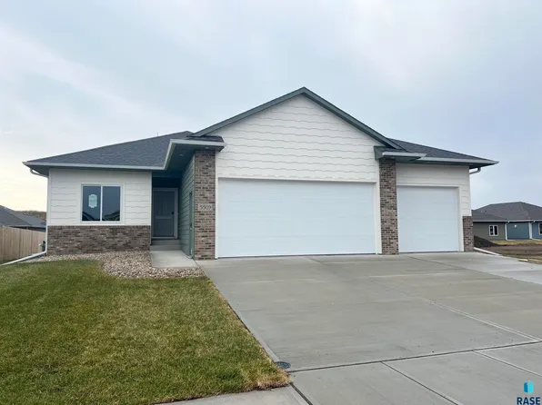 5509 E 64th St, Sioux Falls, SD 57108