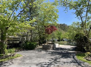 4229 E Pkwy #376-LOT 376, Gatlinburg, TN 37738