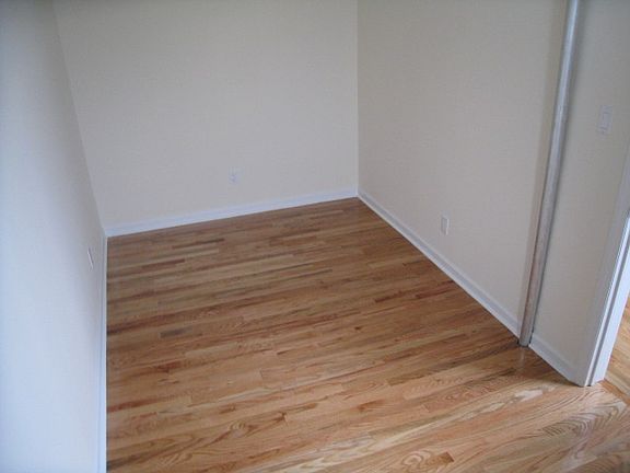 4th image of 4014 Astoria Blvd APT D2