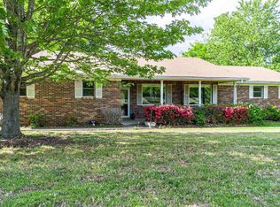 14 Woodland Dr, Benton, KY 42025