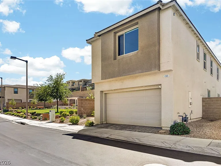 1583 Pacific Baza St — Photo 2