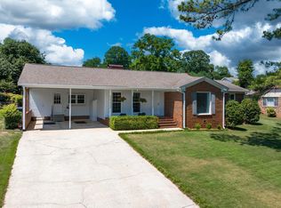 1812 Mission Rd, Vestavia Hills, AL 35216