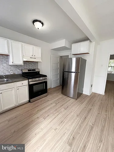 2524 Bonaffon St Photo 1