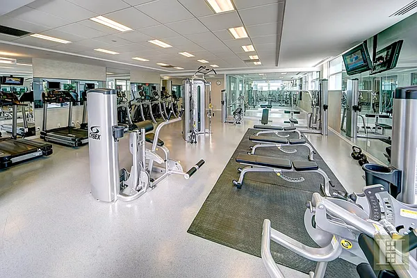 Rented by Halstead Real Estate | media 19