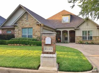 2115 Evansburg Ln, Tyler, TX 75703