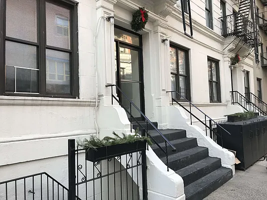 Rented by CVEK Real Estate | media 17